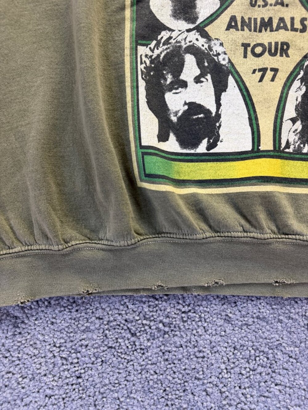 Pink Floyd Animals Tour 1977 Oversized Sweatshirt Green L/XL Urban Outfitters - Picture 6 of 10